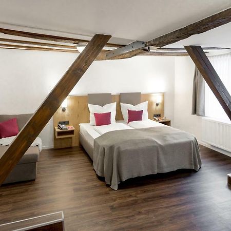 Hotel & Restaurant Lamm Μόσμπαχ Εξωτερικό φωτογραφία