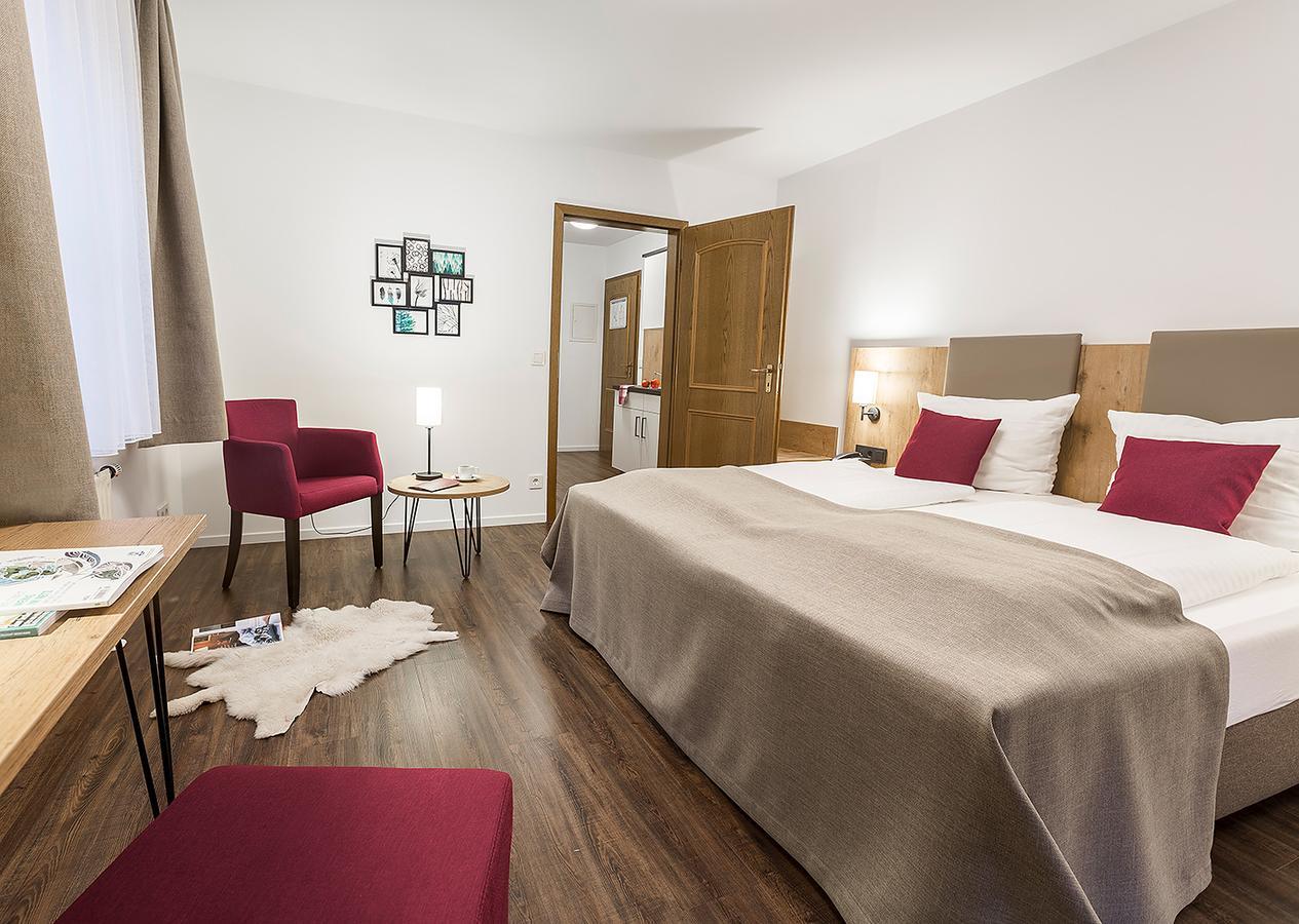Hotel & Restaurant Lamm Μόσμπαχ Εξωτερικό φωτογραφία