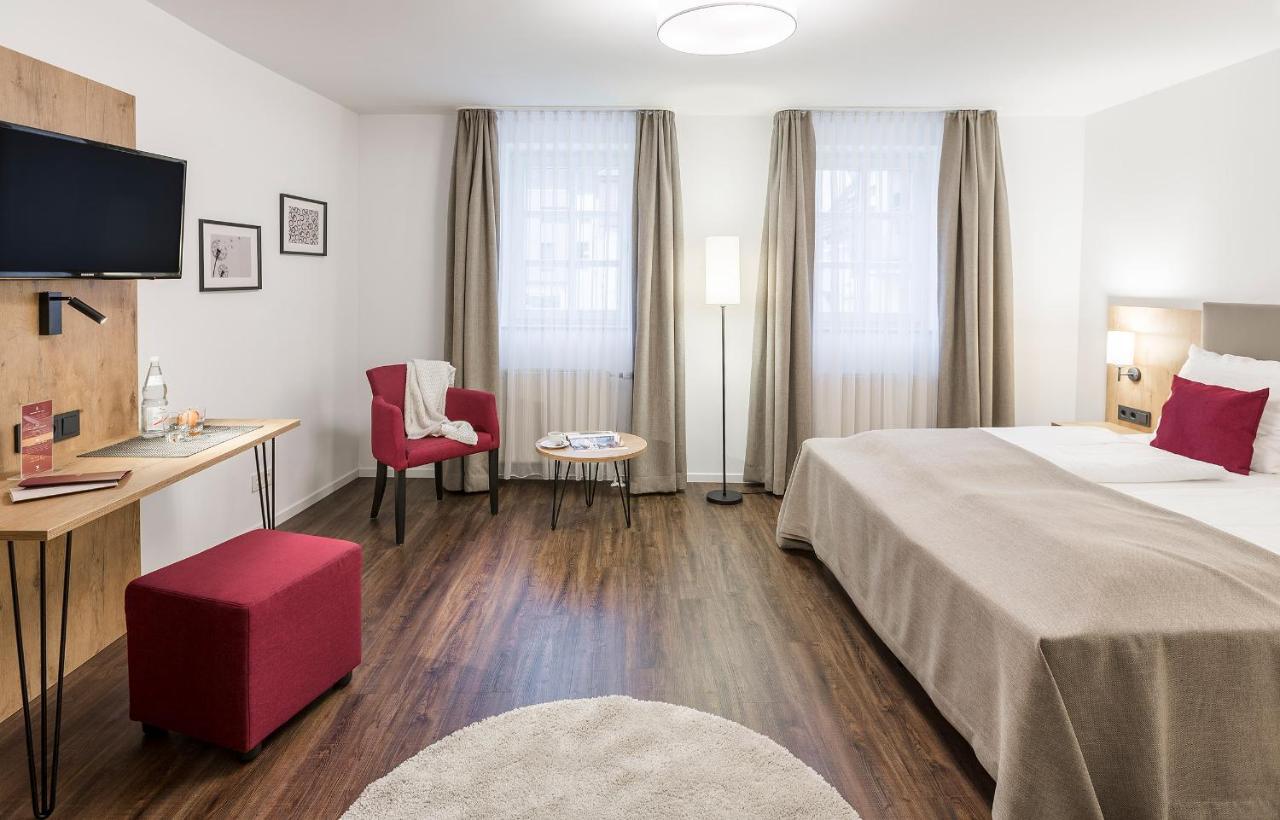 Hotel & Restaurant Lamm Μόσμπαχ Εξωτερικό φωτογραφία