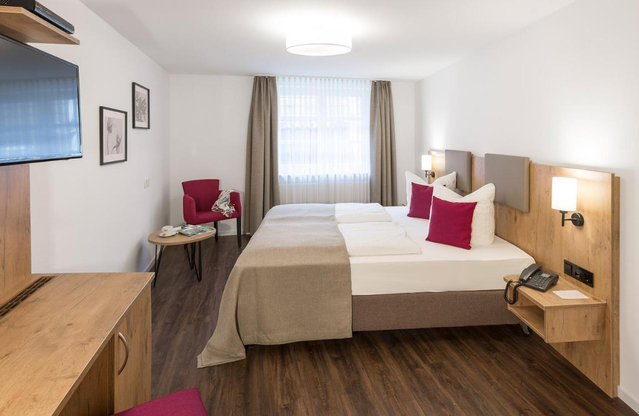 Hotel & Restaurant Lamm Μόσμπαχ Εξωτερικό φωτογραφία