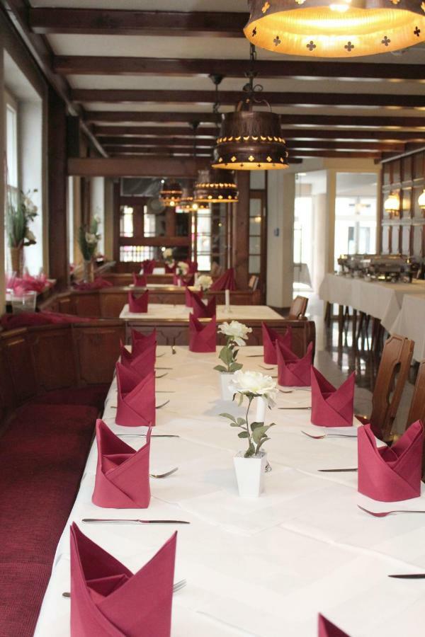 Hotel & Restaurant Lamm Μόσμπαχ Εξωτερικό φωτογραφία